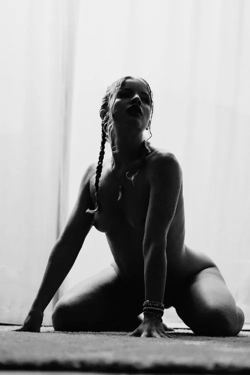psstmagic photographed by room noir black and white nude photography